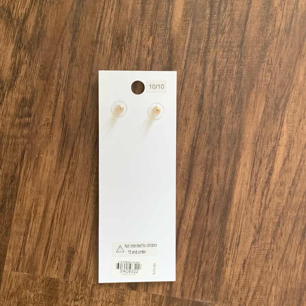 Express earring - Picture 5 of 6